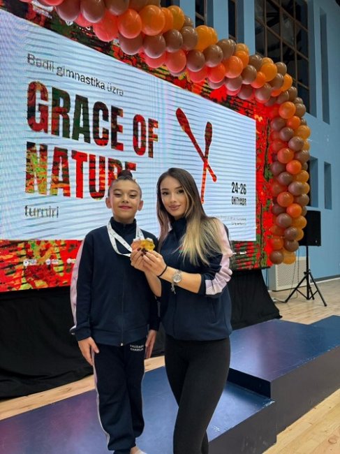 Paytaxt gimnastları Qəbələdə 2 qızıl medal qazandı -